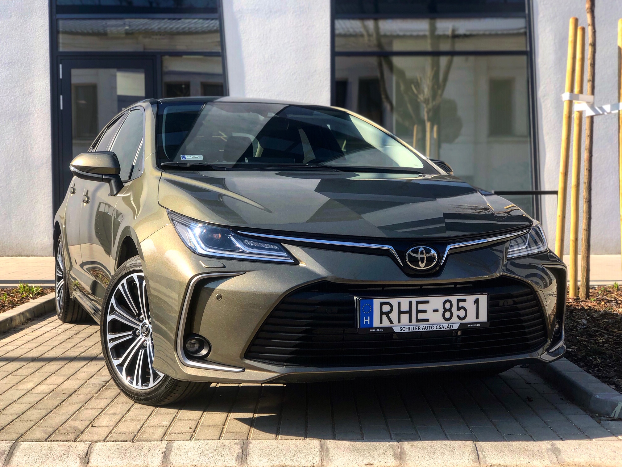 új Toyota Corolla Sedan a Toyota Schillerben Megérkezett hozzánk a tizenkettedik generációs Toyota Corolla Sedan!