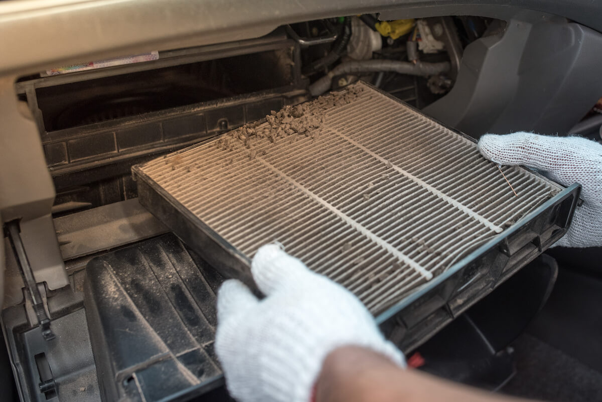 Az ózonos autó klíma tisztítás Budapest körzetében a Schillernél a legelőnyösebb.