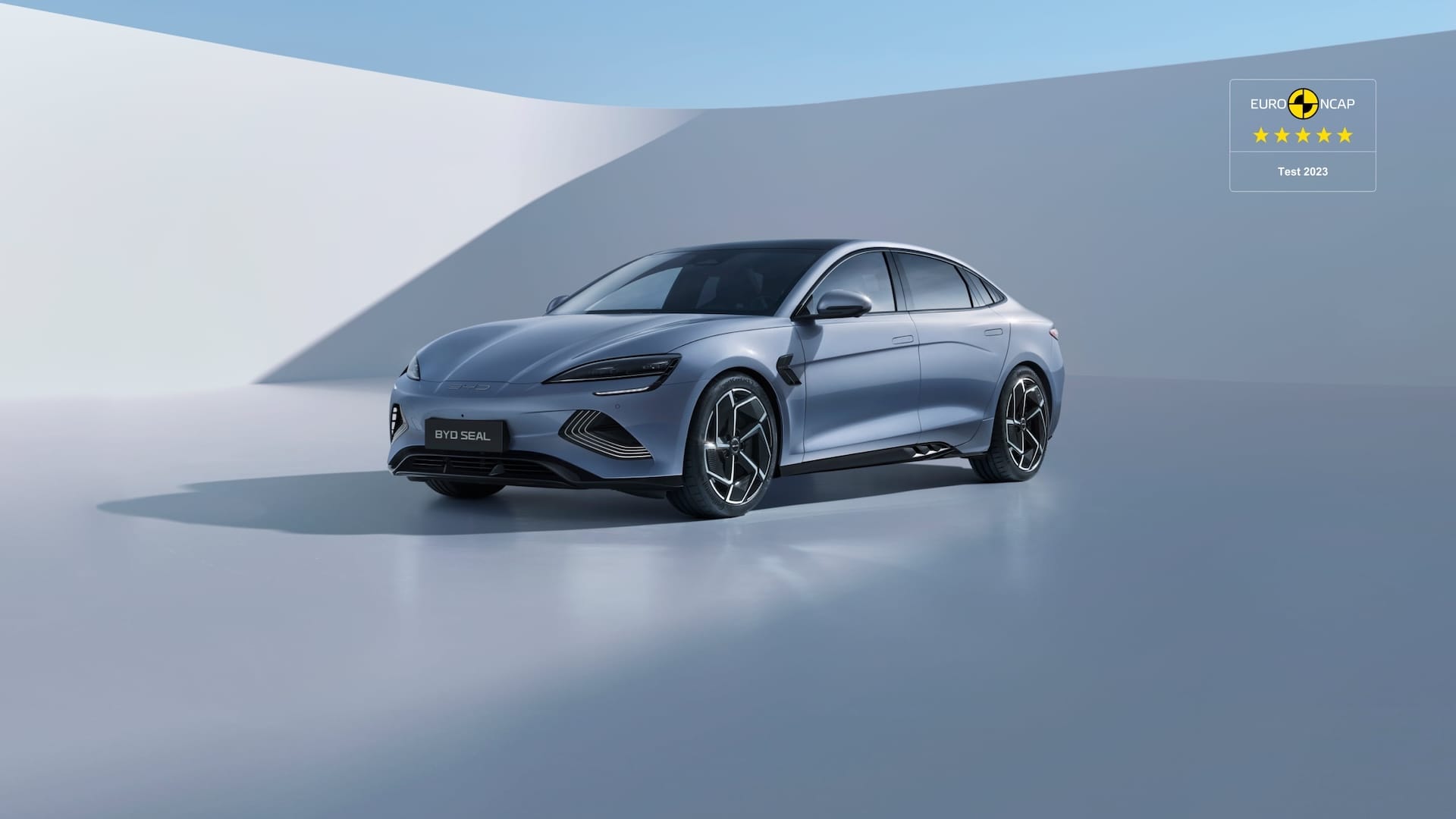 A BYD SEAL a Tesla model 3 méltó ellenfele.
