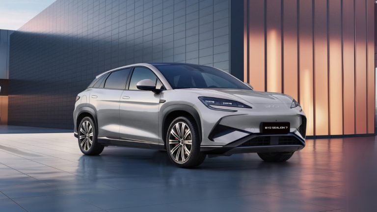 BYD SEALION 7 külső