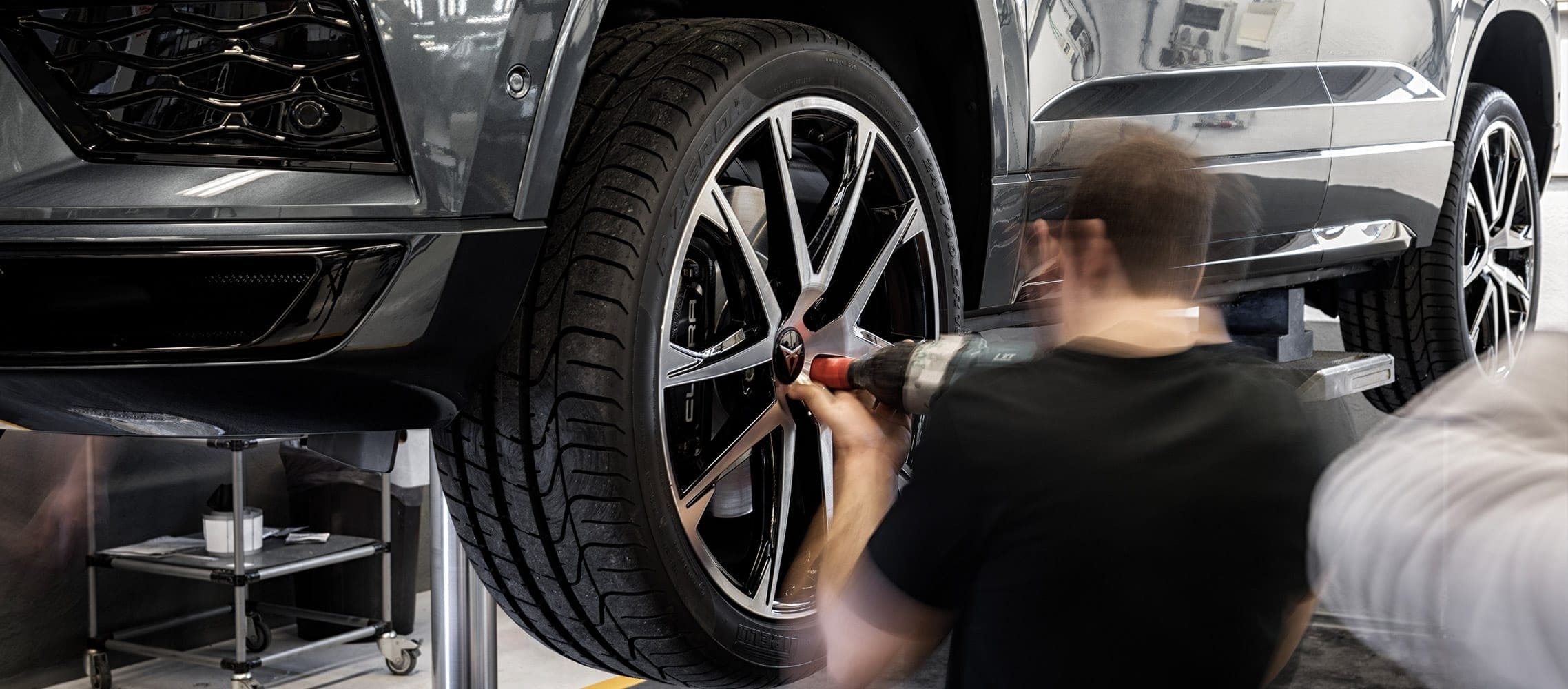 https://schiller.hu/wp-content/uploads/2025/06/cupra-specialist-mechanical-serv.jpg