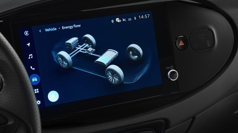 Az új Toyota Aygo X új hajtásláncot kapott.