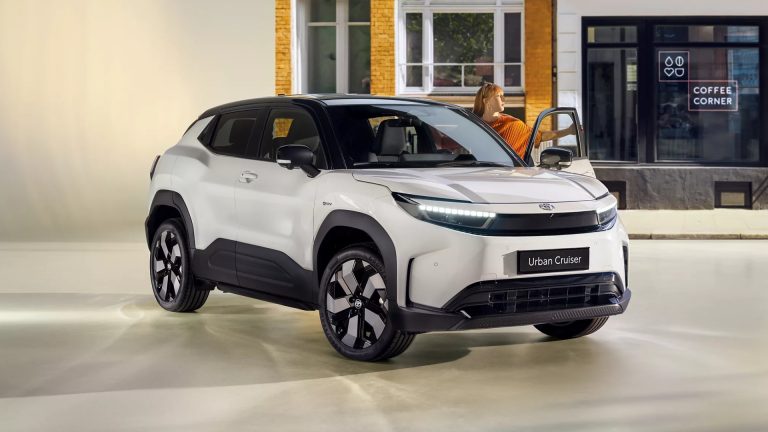 Az új Toyota Urban Cruiser külseje.