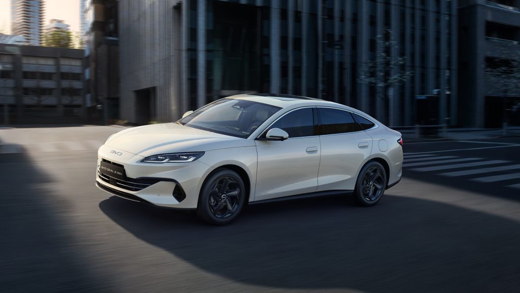 BYD SEAL 6 DM-i technológia.